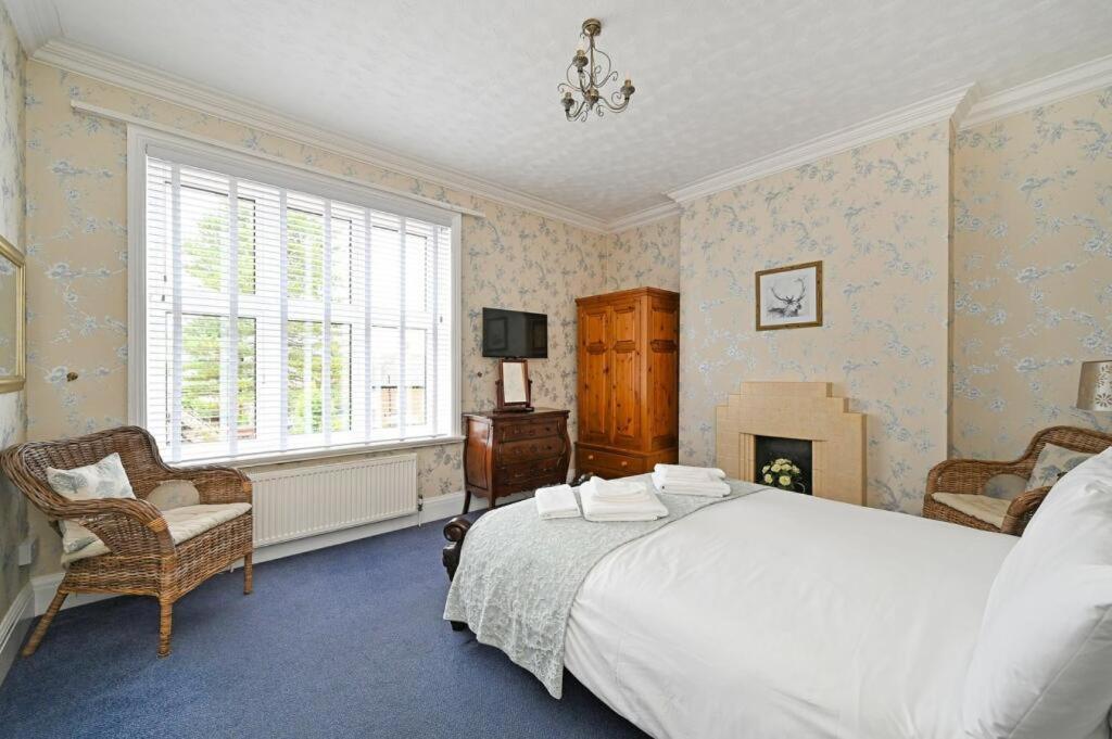 Forest Side Guesthouse Lyndhurst Exterior photo